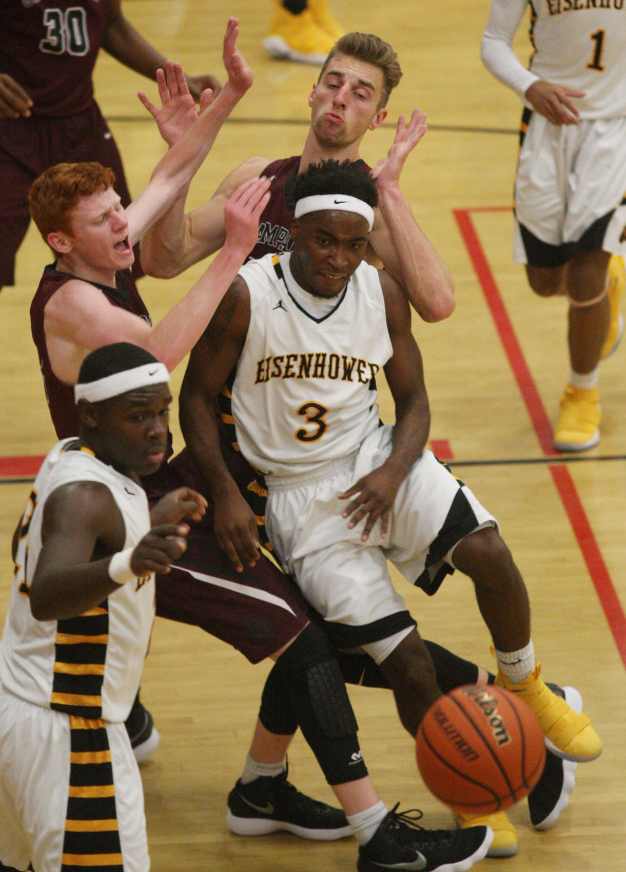 Eisenhower vs Champaign Central Boys Basketball 9 11.24.17.jpg
